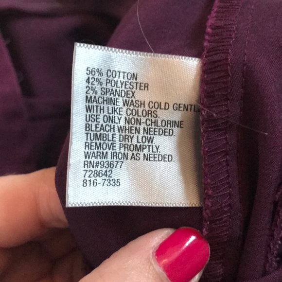 skirt with cute pocket details - Picture 6 of 7